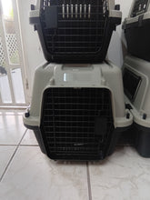 Load image into Gallery viewer, Hardshell Carrier - Sturdy