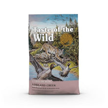 Load image into Gallery viewer, Taste of the Wild Cat Chow
