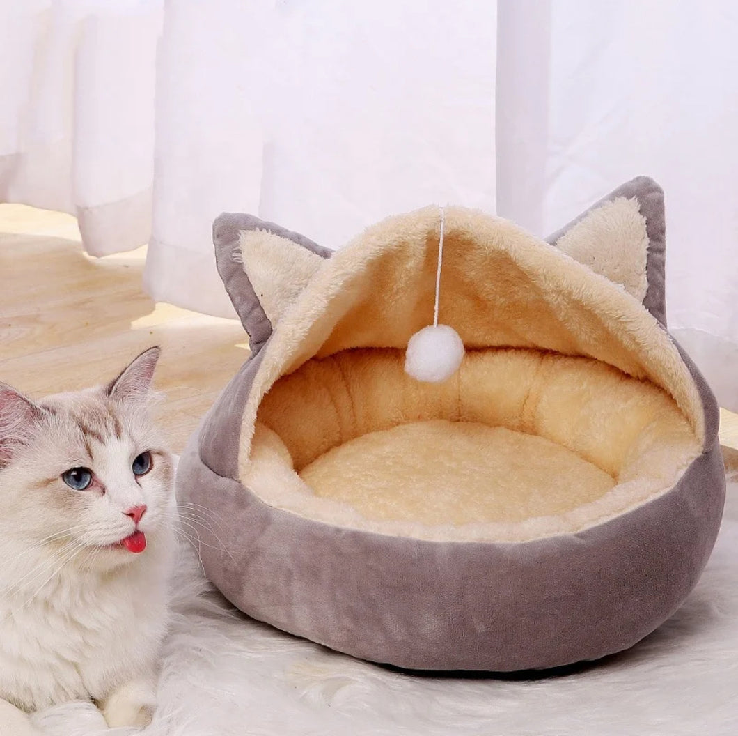 Semi-enclosed Cat Bed