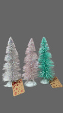Load image into Gallery viewer, Christmas Fancy bristle tree
