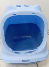 Load image into Gallery viewer, Covered Litter box with handle

