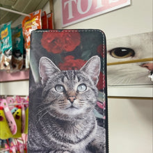 Load image into Gallery viewer, Kitty Wallet- Red Flowers
